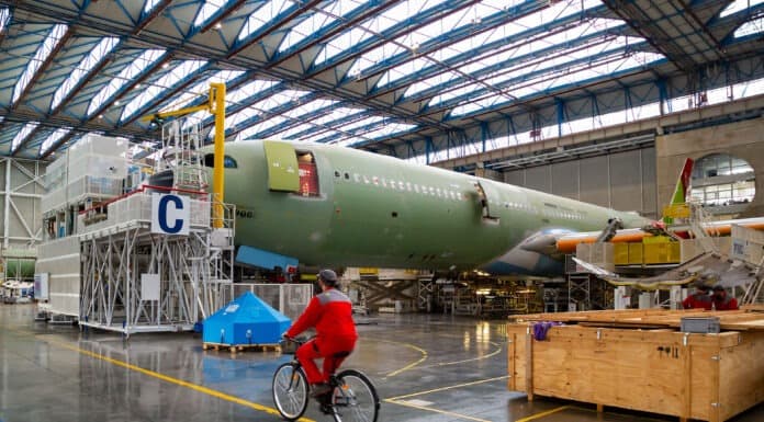 A vízszintes vezérsík problémája miatt akadozik az A330neók átadása
