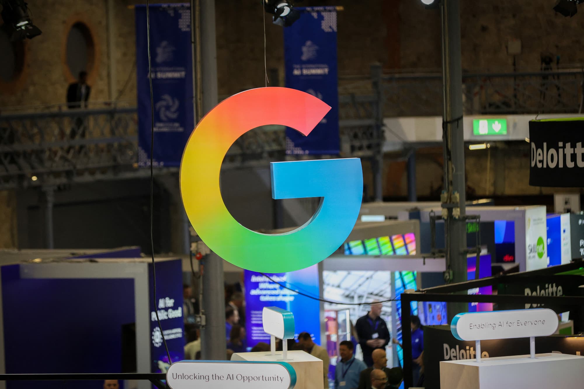 A Google Cloud meghibásodása miatt halt le a Revolut