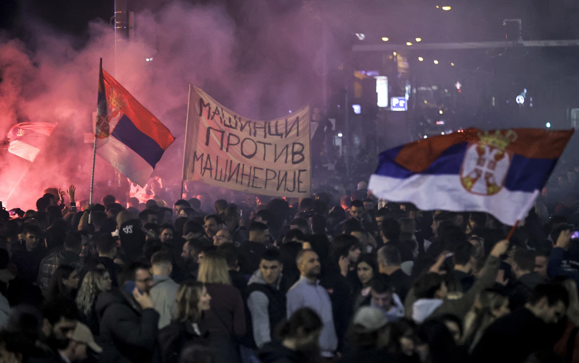 A szerbiai választások másnapján bocsánatot kért a nézőktől a vajdasági televízió az elmúlt évek egyoldalú tájékoztatásáért