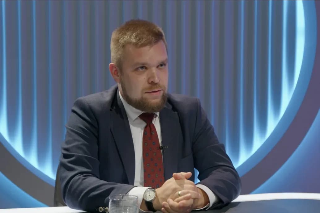 Kihallgattak két gyanúsítottat a rendőrök a győri médiacéget érintő nyomozásban