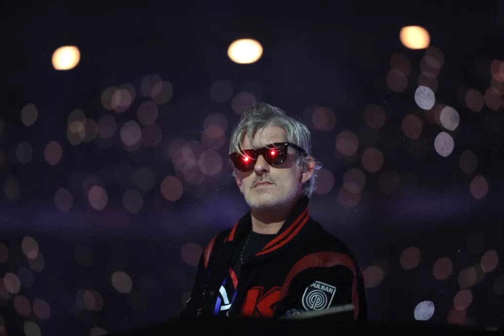 Holtan találták párizsi otthonában DJ Kavinskyt