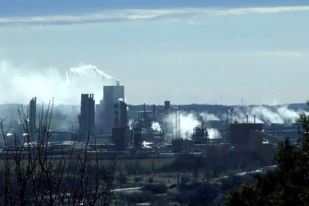 Egy csontvázzal kevesebb, közel 300 milliárdot kapnak vissza cégek az államtól