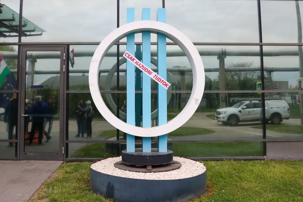 Közel 500 oldalas dokumentumban gyűjtötték össze, hogyan manipulálták a híreket az MTI-nél