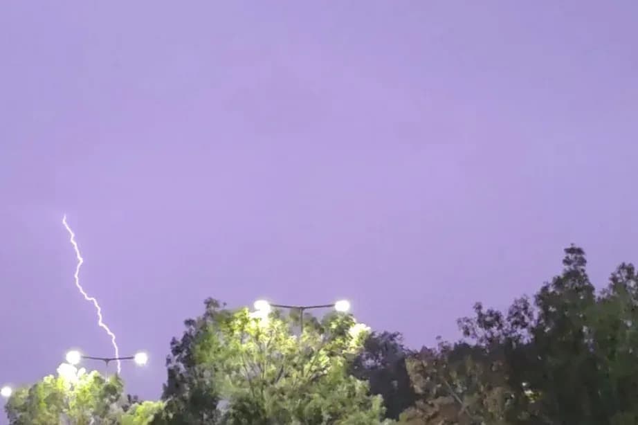 Mielőtt szabadtéri rendezvényre indul, nézzen rá a veszélyjelzésre!