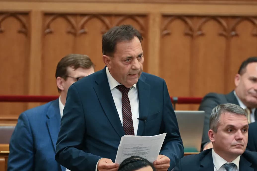 Orbán írta a kérdőívet, amivel felmérik a Fidesz állapotát, állítja Pócs János, és bedobott egy hihetetlen számot