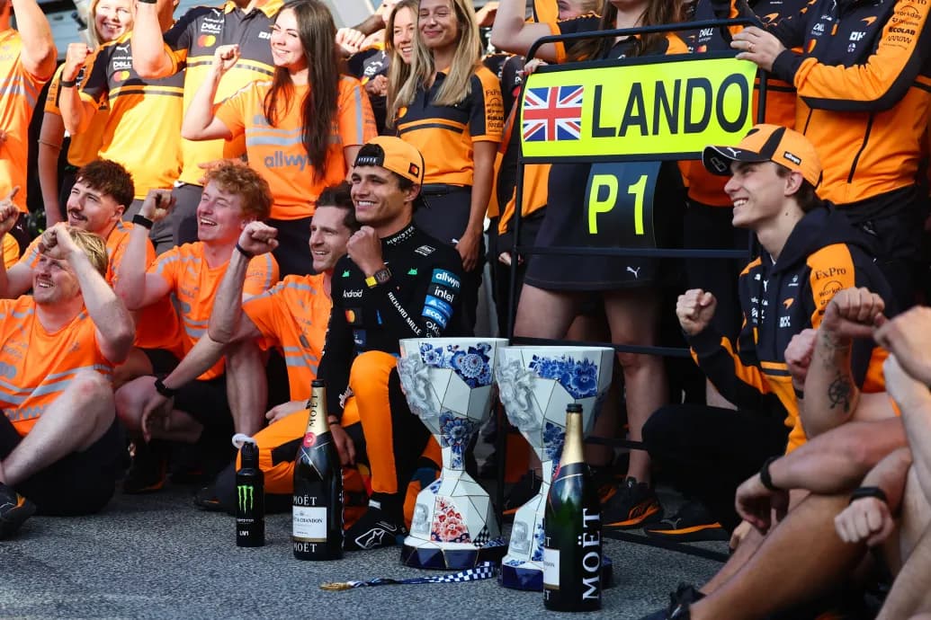 A világbajnok Lando Norris 2030-ig szerződést hosszabbított a McLarennel