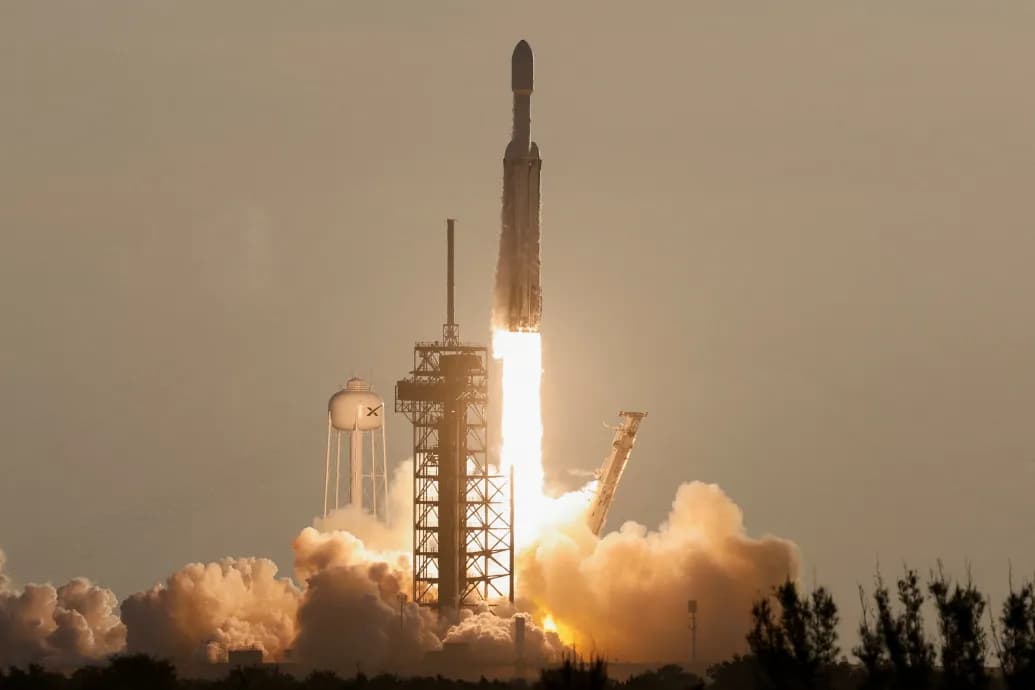 Fellőtték az űrbe a NASA új generációs űrteleszkópját