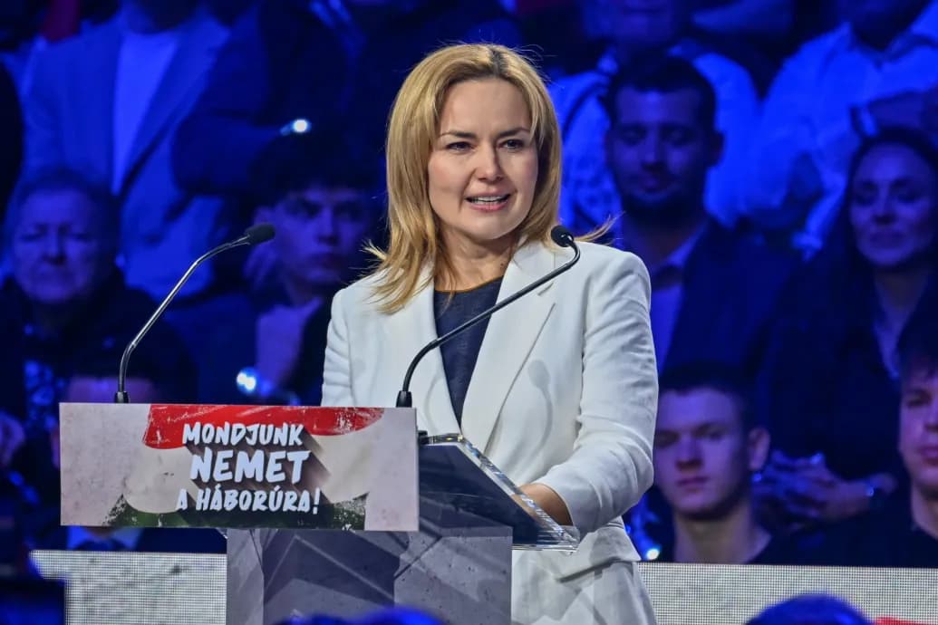 A Fidesz volt debreceni jelöltje törölte a Tóth Gabival közös képét a sok mocskolódás miatt