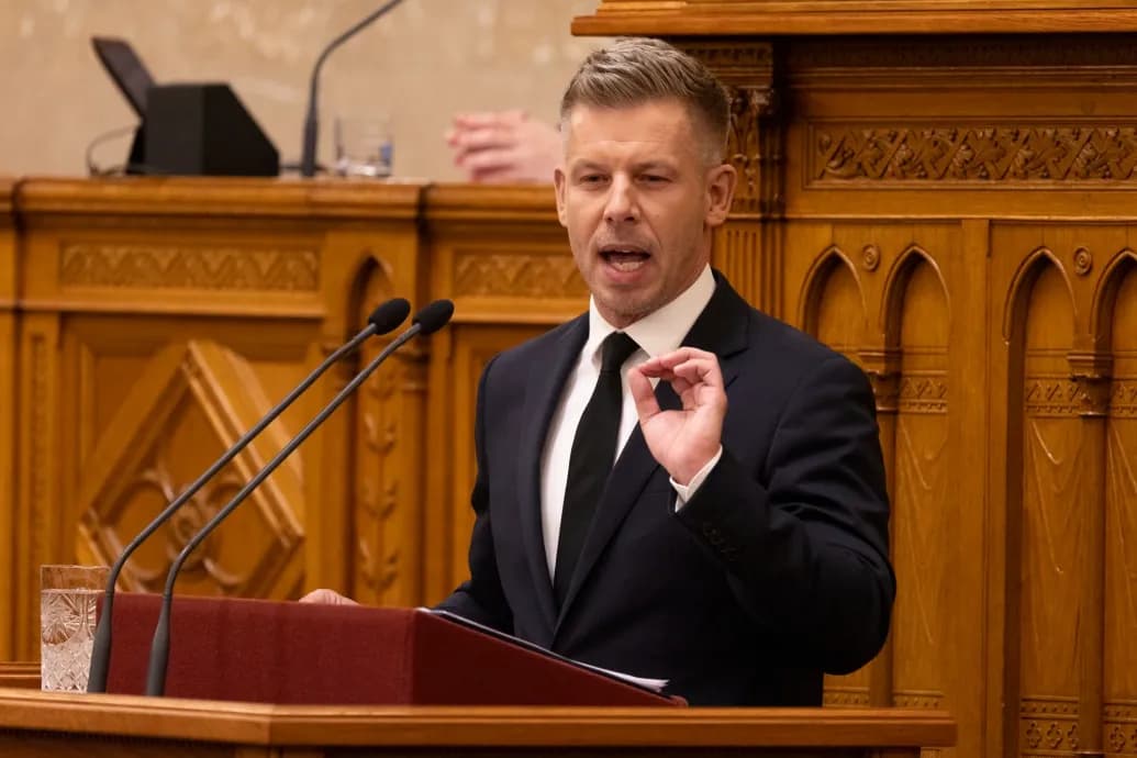 Magyar Péter arra utalt, hogy Orbán Viktor DPK-beszéde Btk.-ba ütközhet
