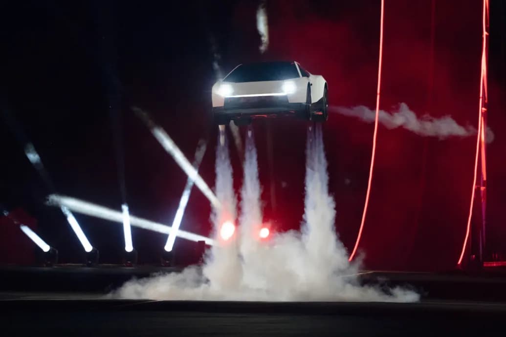 A Tesla tud valamit, amire az autóipar képtelen