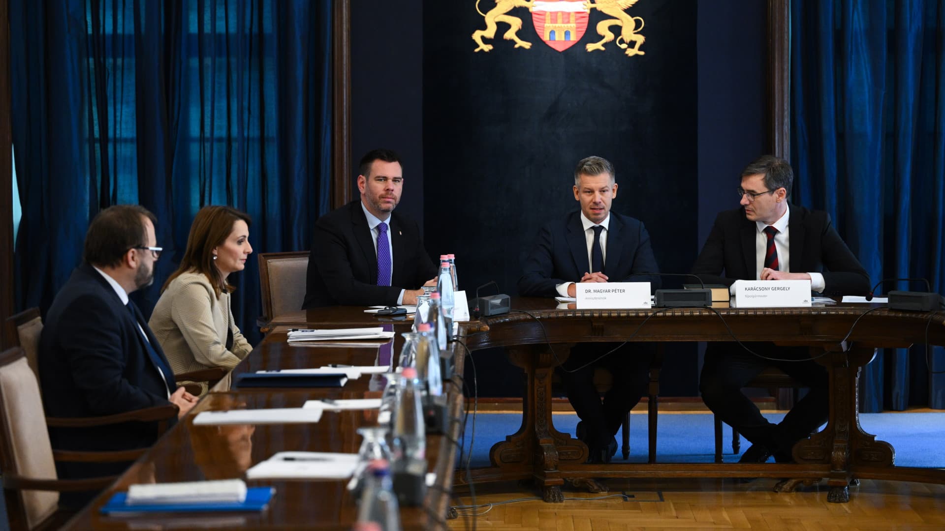 Vitézy Dávid bejelentette: 120 milliárd forintot utalt a kormány a fővárosnak