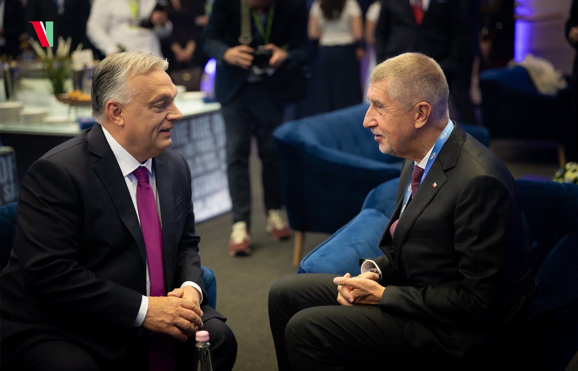 Andrej Babiš Orbán Viktort dicsérte, a tiszás állami hírügynökség cenzúrázta
