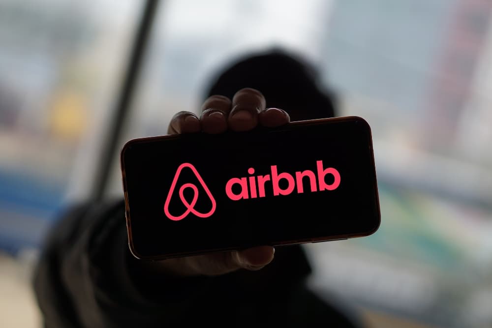 Újabb budapesti kerületben tilthatják be az Airbnb-t