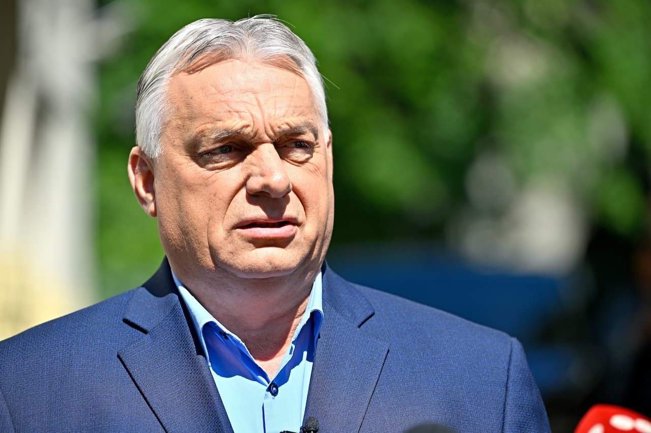 Orbán Viktor az Üvegtigrissel gúnyolta ki a Tisza-kormány lóügyét