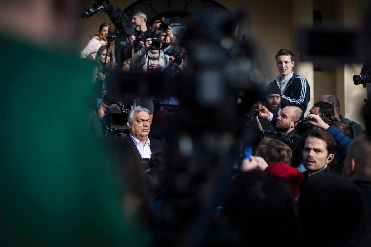 Mit tegyen Orbán Viktor? 2.