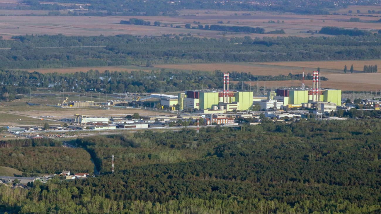 Magyar Péter rendkívül jó hírt osztott meg a Paksi Atomerőműről