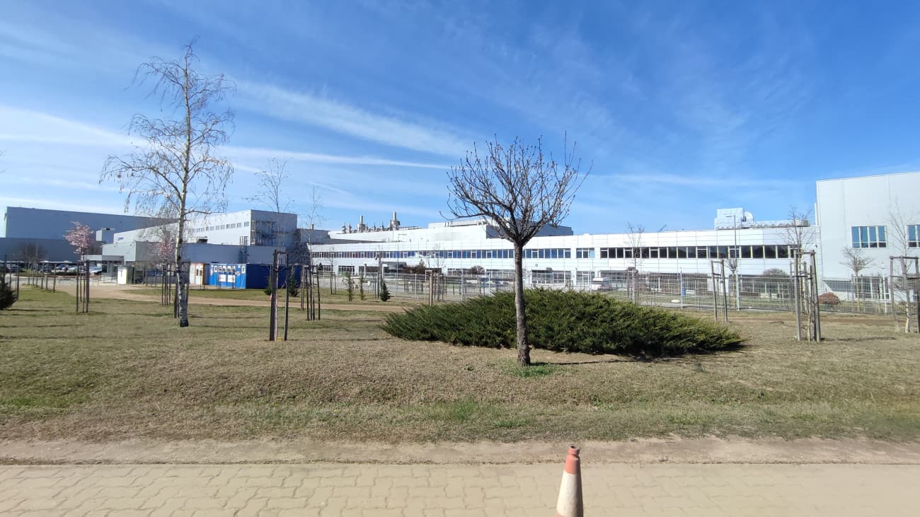 Rendkívüli korlátozást jelentett be a gödi Samsung a hőség miatt