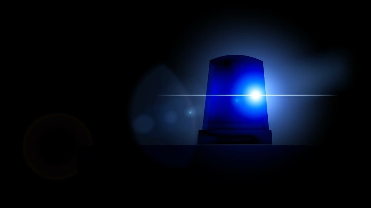 Gázömlés miatt áll a vonatközlekedés Nagymarosnál, jelentősek a közúti fennakadások is