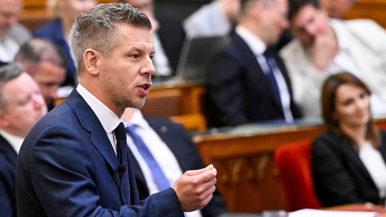 Magyar Péter viszonválasza a frakcióknak: a megyei közgyűlési helyek kifizetőhelyek, kérdezzék meg, mennyit kerersnek ott!