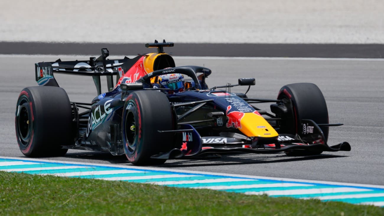 Verstappen, Verstappen... kétszer is az élen
