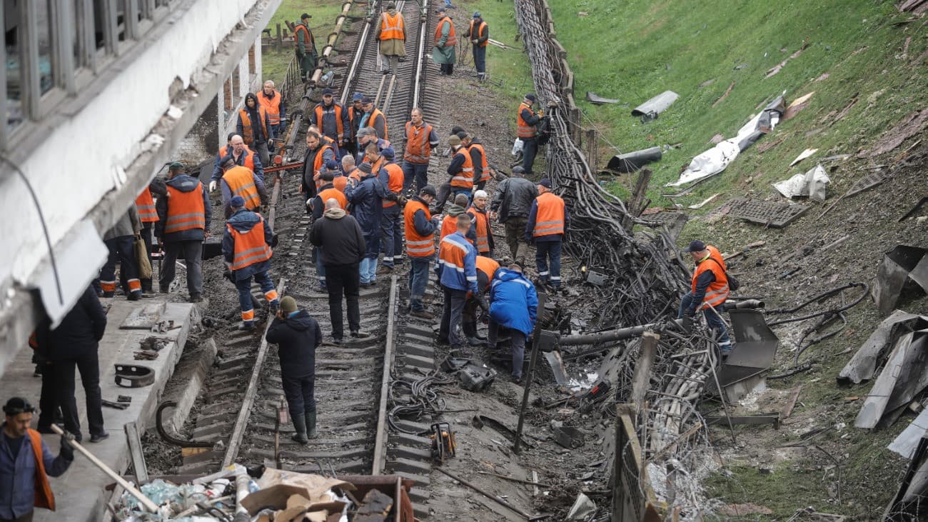 Súlyos orosz légicsapások Kijevben, Zelenszkij: nem kaptunk figyelmeztetést a partnerektől