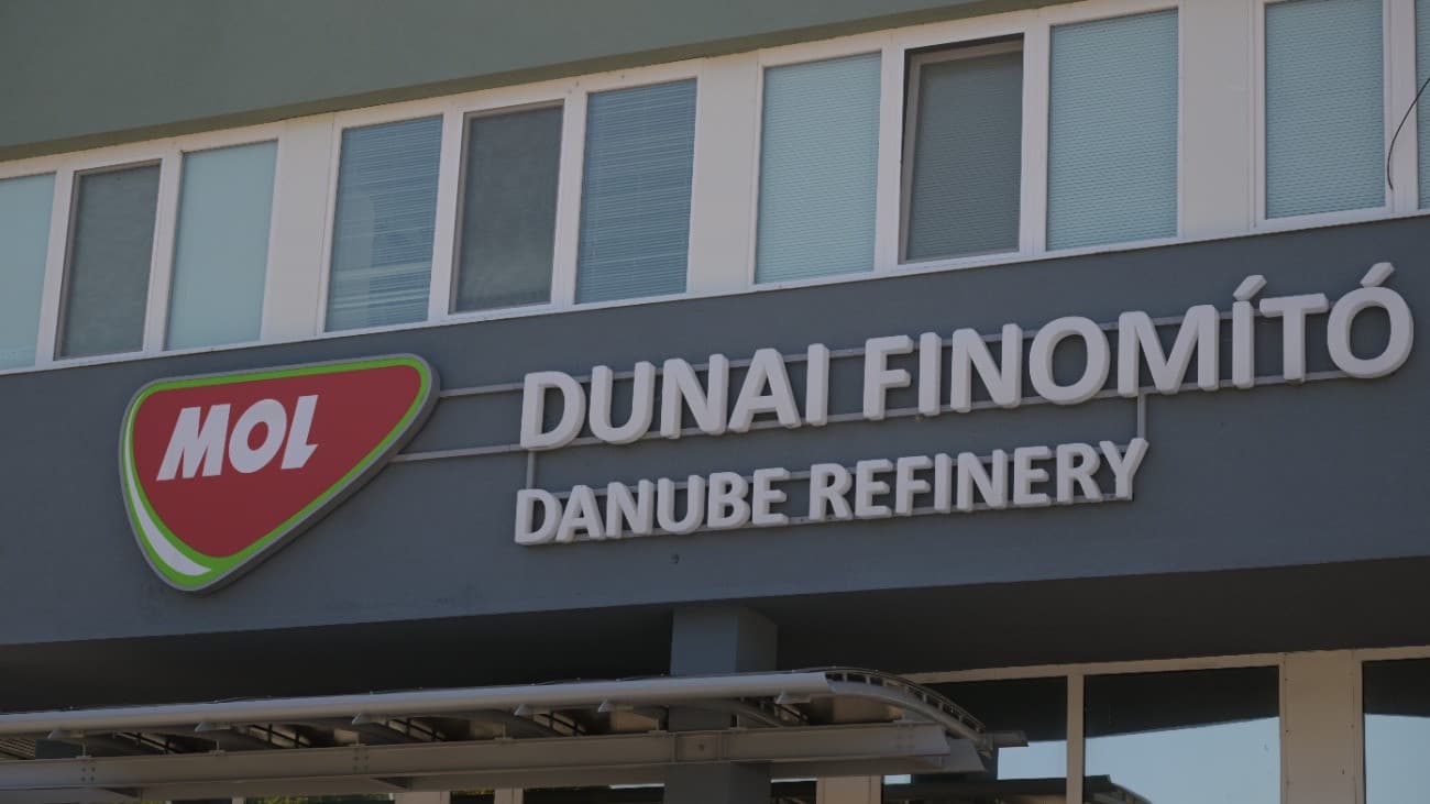 Mol: teljes kapacitással újraindult a Dunai Finomító AV3 üzeme