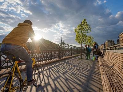 Bringaút épül a Szent Gellért rakparton, és végre Dunakeszit is közvetlen kerékpárút köti majd össze Budapesttel