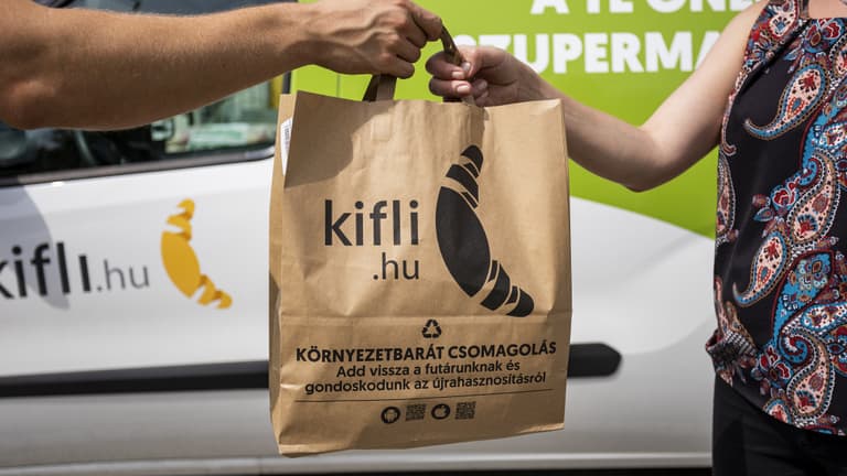 Feltörték a Kifli.hu rendszerét, privát beszélgetésekhez is hozzáférhettek