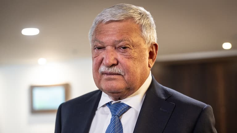 Sajtóhírek szerint Csányi Sándor is ringbe szállhat a FIFA elnöki posztjáért