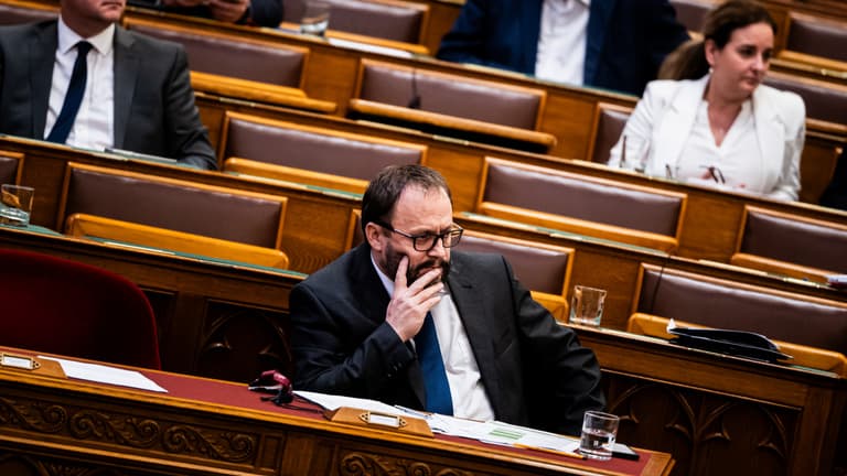 Kármán András: Az Alkotmánybíróság nem törölte el a szolidaritási hozzájárulást