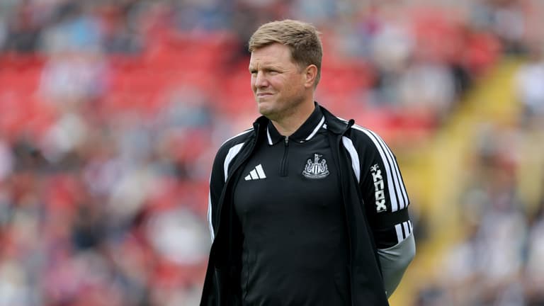 Távozik a Newcastle United vezetőedzője