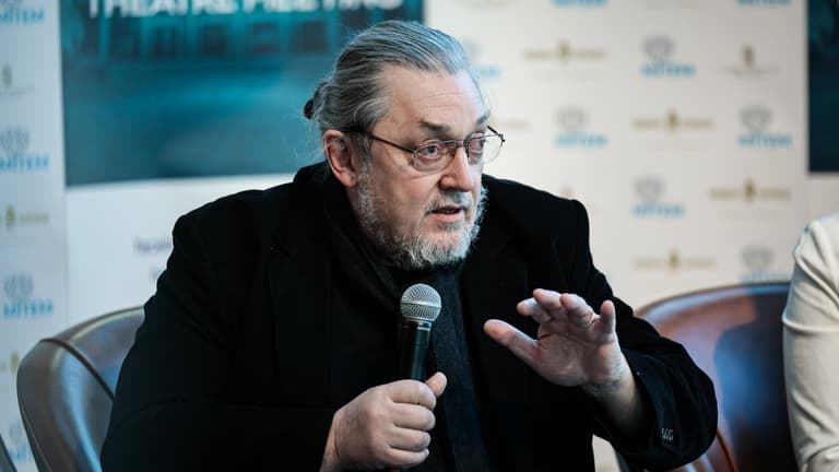 Berendelték Vidnyánszky Attilát, arra készül, hogy szerződést bontanak vele