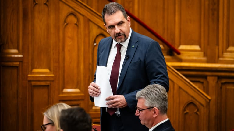 Segítő kezet nyújtanak a bajba került gazdáknak, jön a hitelmoratórium