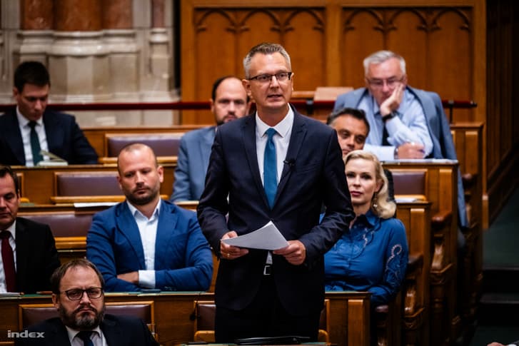 Rétvári Bence szerint magyar Péter csak a gyűlöletre vevő és ez hat az emberekre