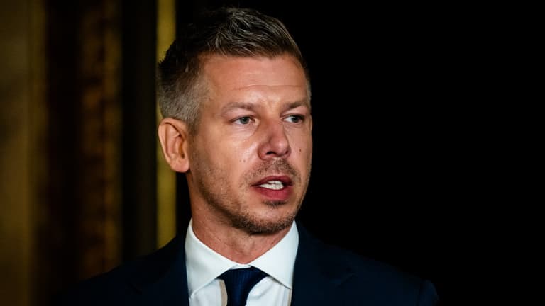 Rendkívüli biztonsági intézkedést jelentett be Magyar Péter, indul a „maffia” elleni küzdelem