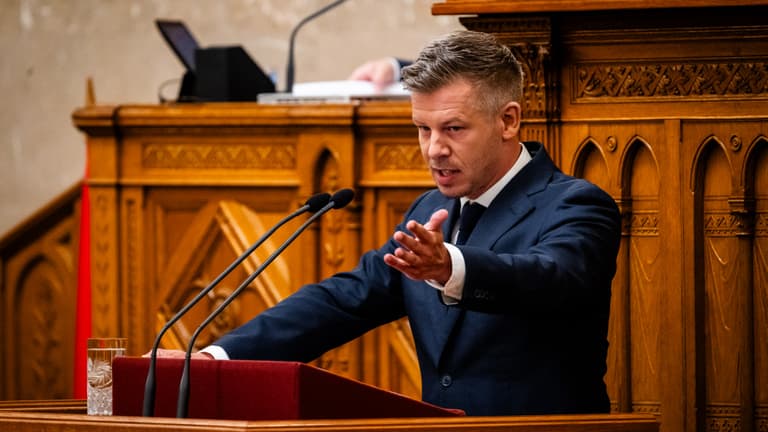 Magyar Péter bemutatta a korrupcióellenes hivatal legfontosabb vezetőjét