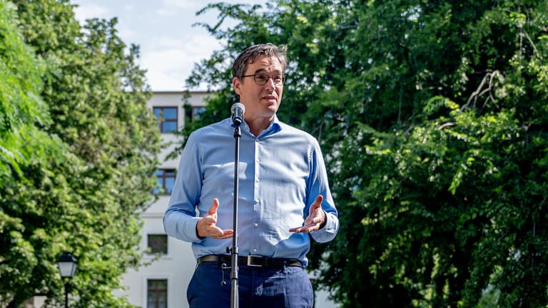 Ismét meghúzta a nadrágszíját Budapest, kemény megszorításra készül a főváros