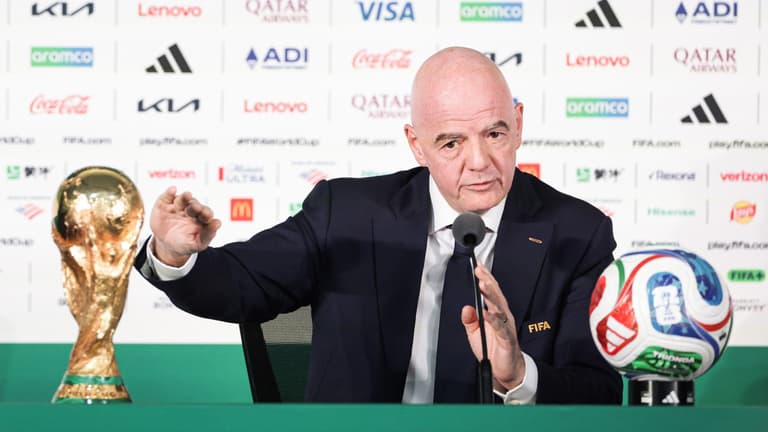 Az UEFA korábbi vezetője kiosztotta a FIFA-elnököt, majd egy „tanácsot” is adott neki