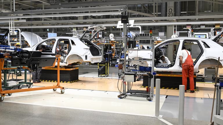 Megkondították a vészharangot, Magyarországot is érintheti a Volkswagen leépítése