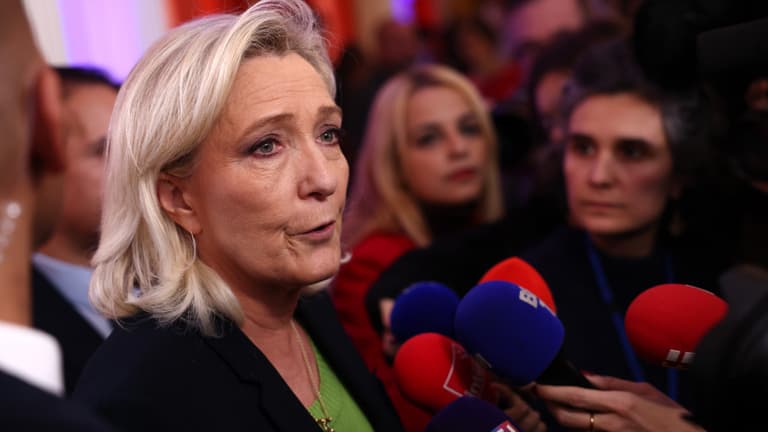 Ígéretet tett Marine Le Pen: fél éven belül megszüntetné Ukrajna francia pénzügyi támogatását