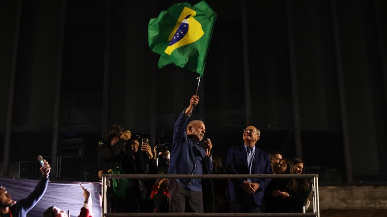 Az Egyesült Államokba menekülhetett az elnökválasztást elveszítő Flávio Bolsonaro, érvénytelenítették az útlevelét