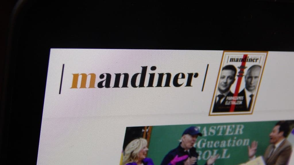 Elérhetetlenné vált a Mandiner oldala – Kohán Mátyás: „Államosítva, statáriálisan kinyírták”
