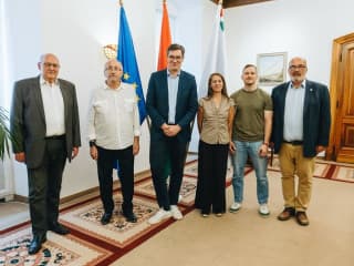 A „palackozásra” is megoldást ígér Karácsony Gergely