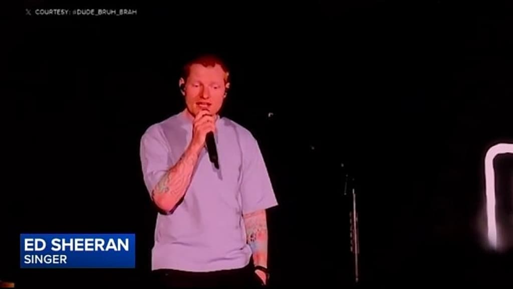 Ed Sheeran súgógépről olvasva, sírva kért bocsánatot – csak az nem derült ki, miért