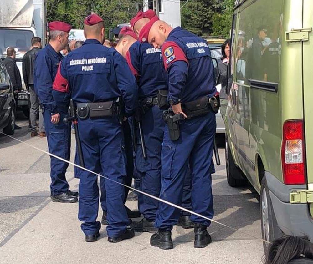 Mérgesek és csalódottak a rendőrök az elmaradt béremelés miatt, látványpékségnek csúfolják a Belügyminisztériumot