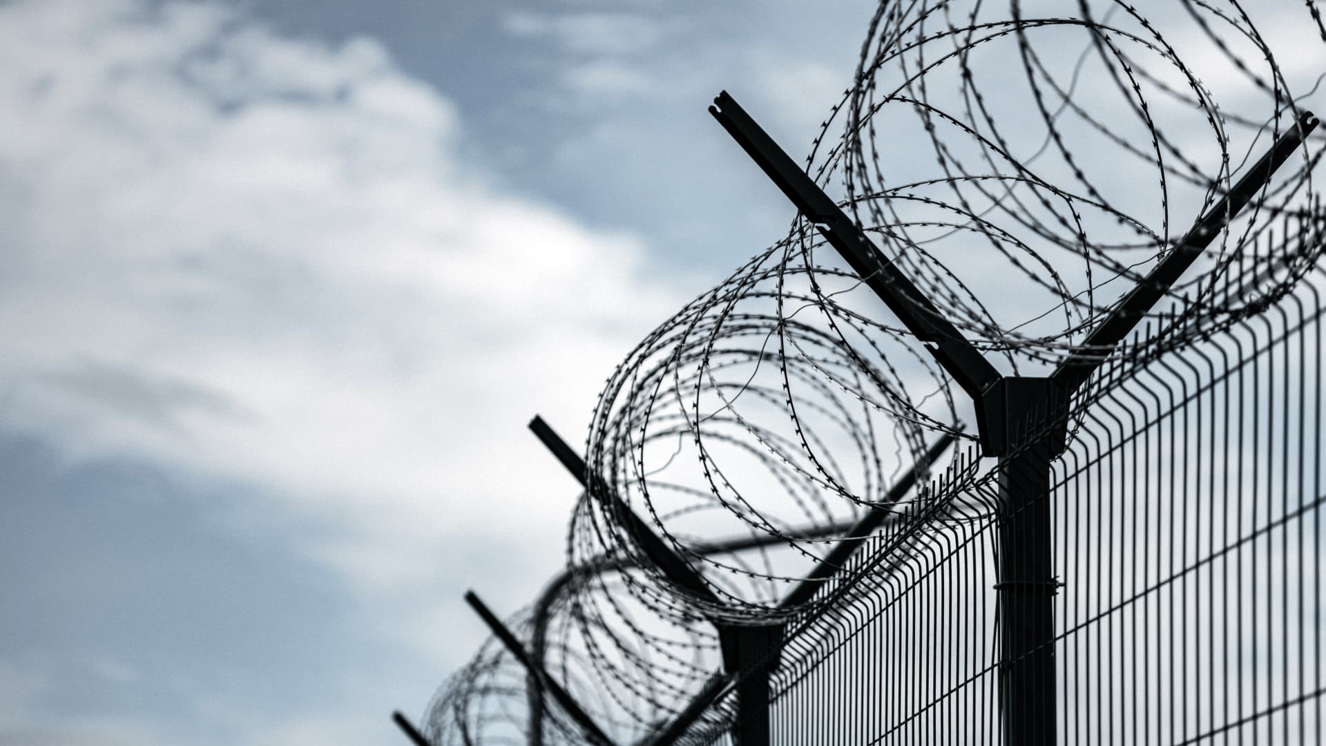 ENSZ: szinte az összes ukrán hadifoglyot megkínozták az orosz fogságban