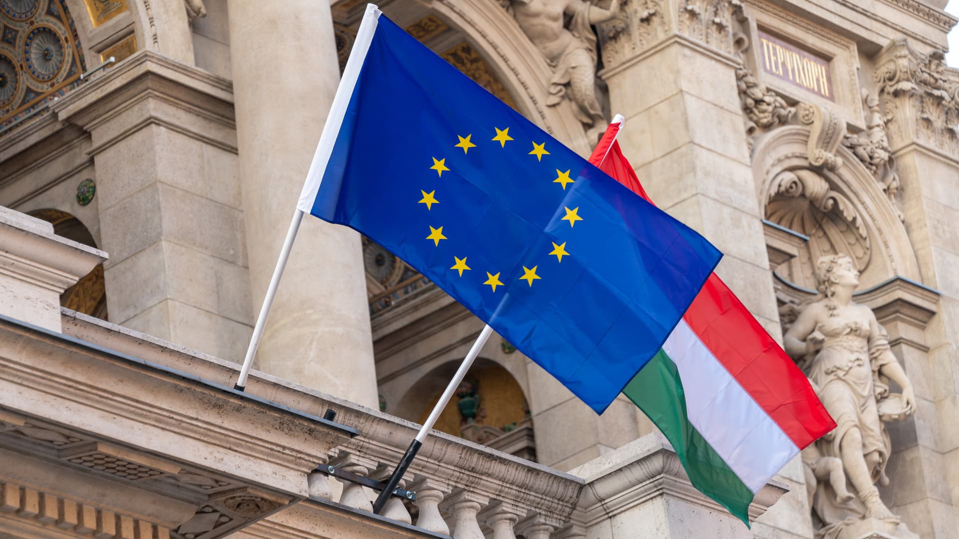 Nem csodatevő varázsszer az EU-pénz – az IMF szerint teljesen másra kellene építeni a gazdaságot