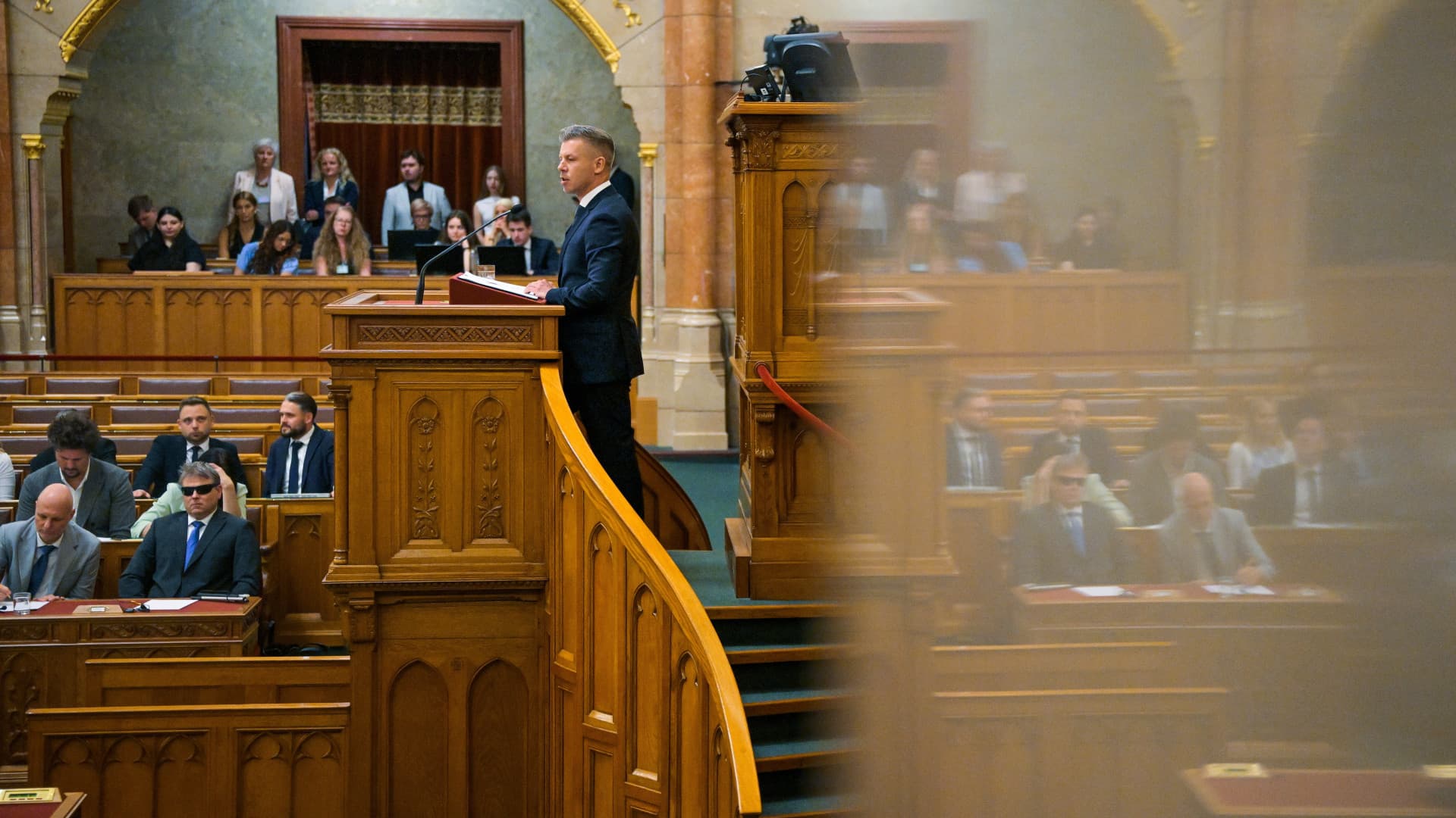 Magyar Péter: a teljes államigazgatást újra kell építeni