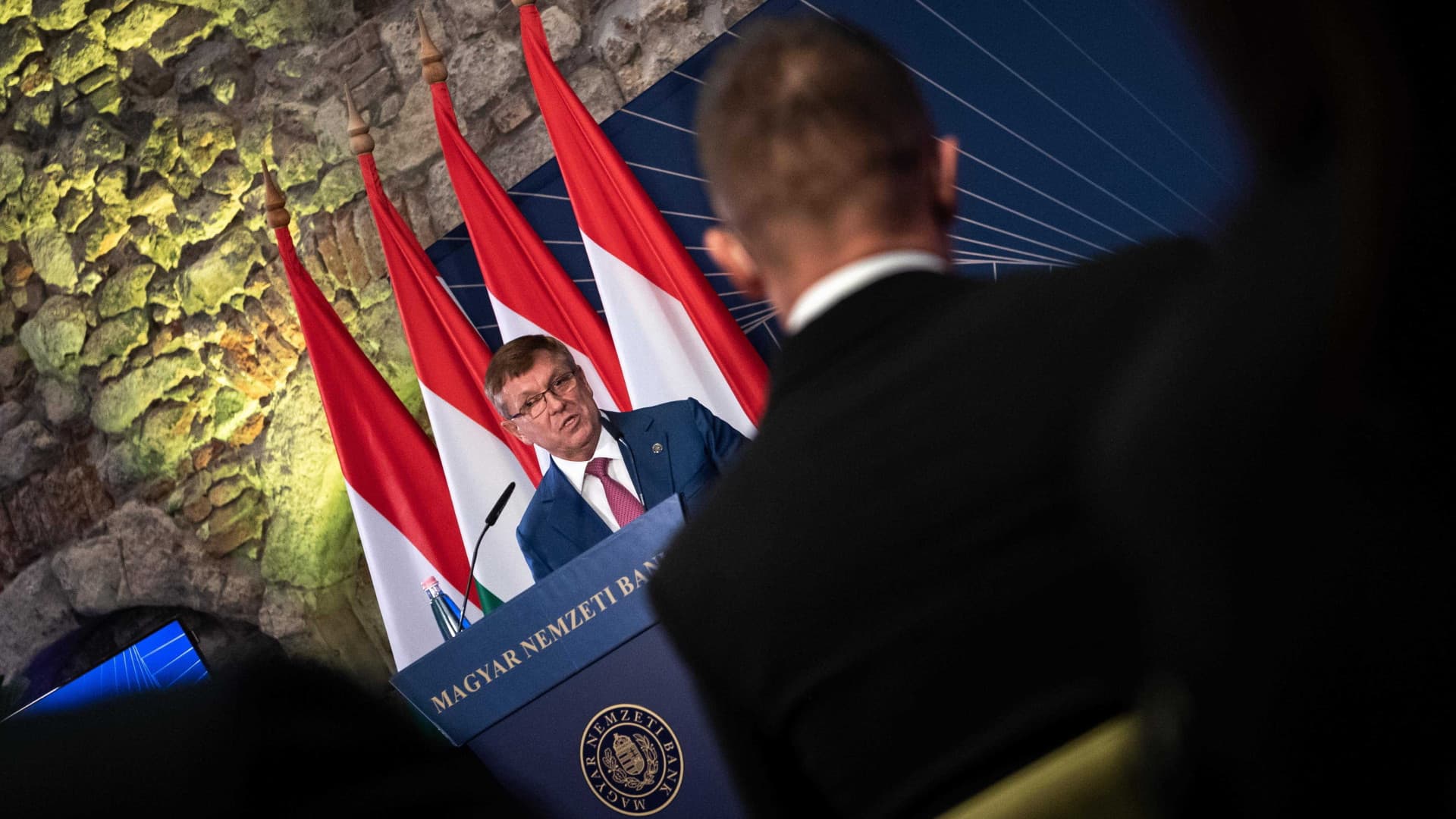 Matolcsy György bukása: a közpénz elveszített jellege és „a legnagyobb bankrablás”