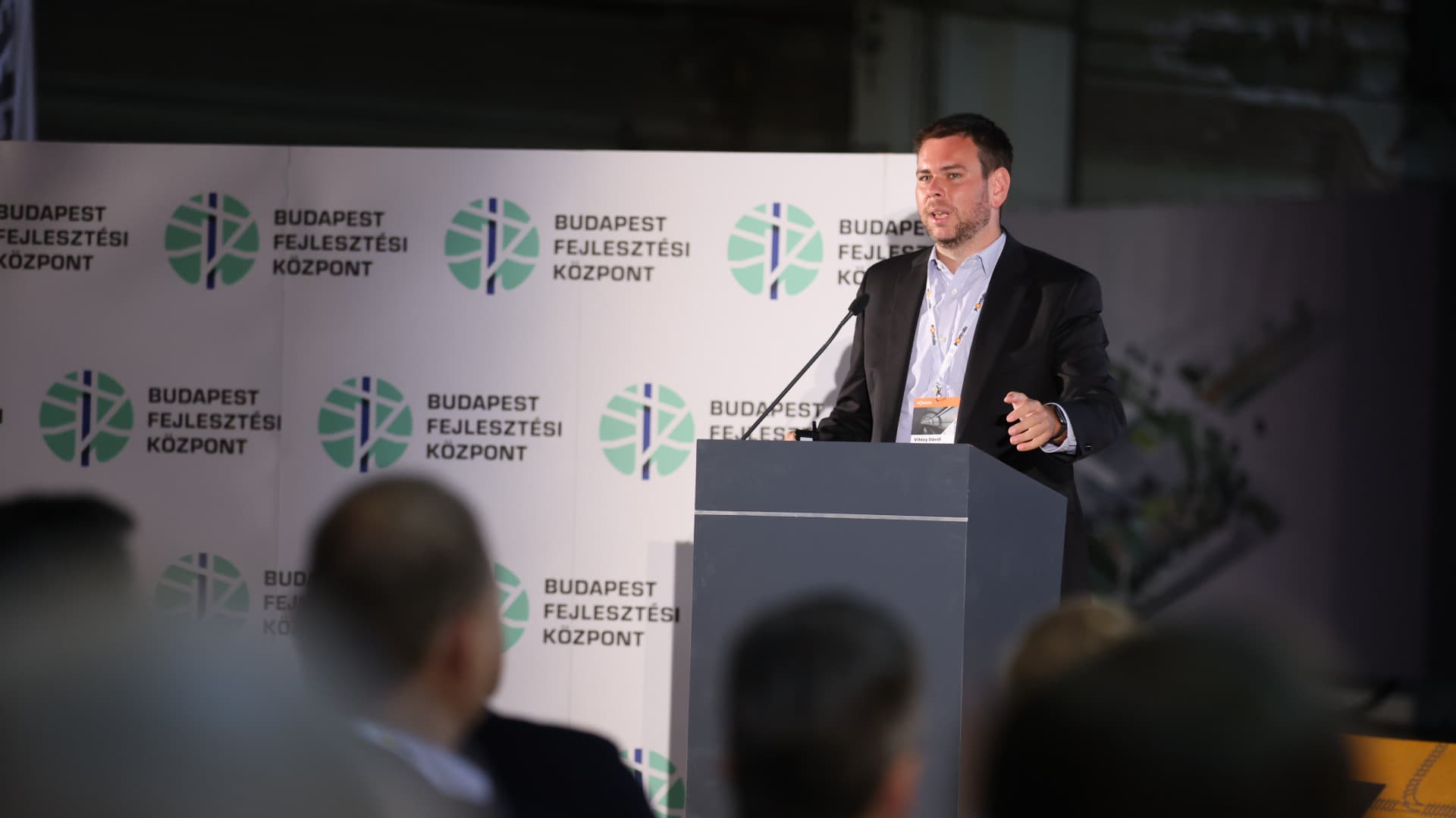 Újabb hatalmas vasúti fejlesztést jelentett be Vitézy Dávid - Magyarok tízezerei örülhetnek